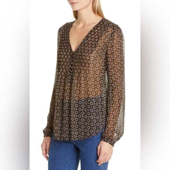 NEW! Veronica beard Lowell Token-Print Blouse ✨size 4 NWT! - Picture 3 of 9